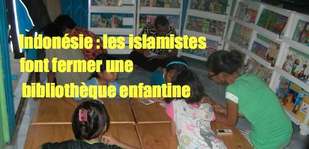 Une simple suspicion, même non fondée, suffit aux islamistes. INDONESIA_-_biblioteca-620x300